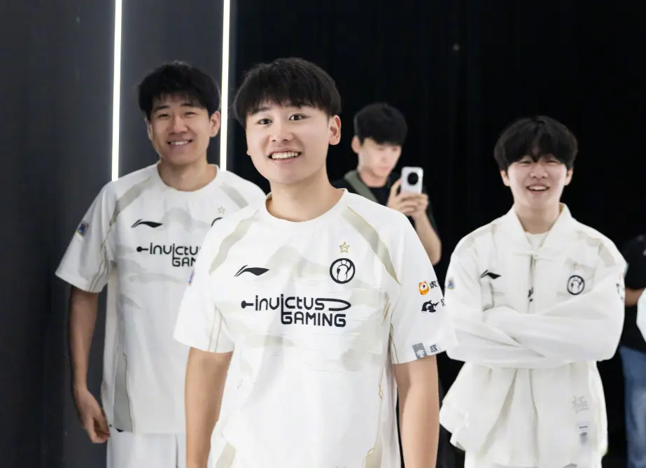 div, 趋势之间的, amp div, 趋势之间的, amp